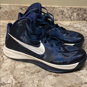 Nike Hyperfuse TB Shoes